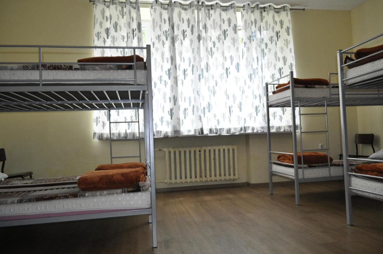 Sm Oleandry Hostel Krakau Buitenkant foto